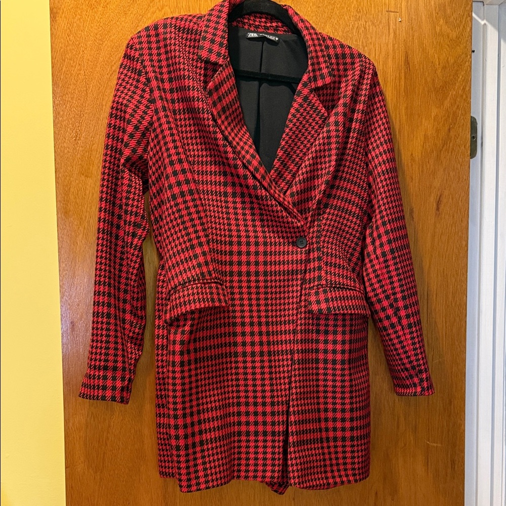Red and Black Houndstooth Women's blazer dress shorts